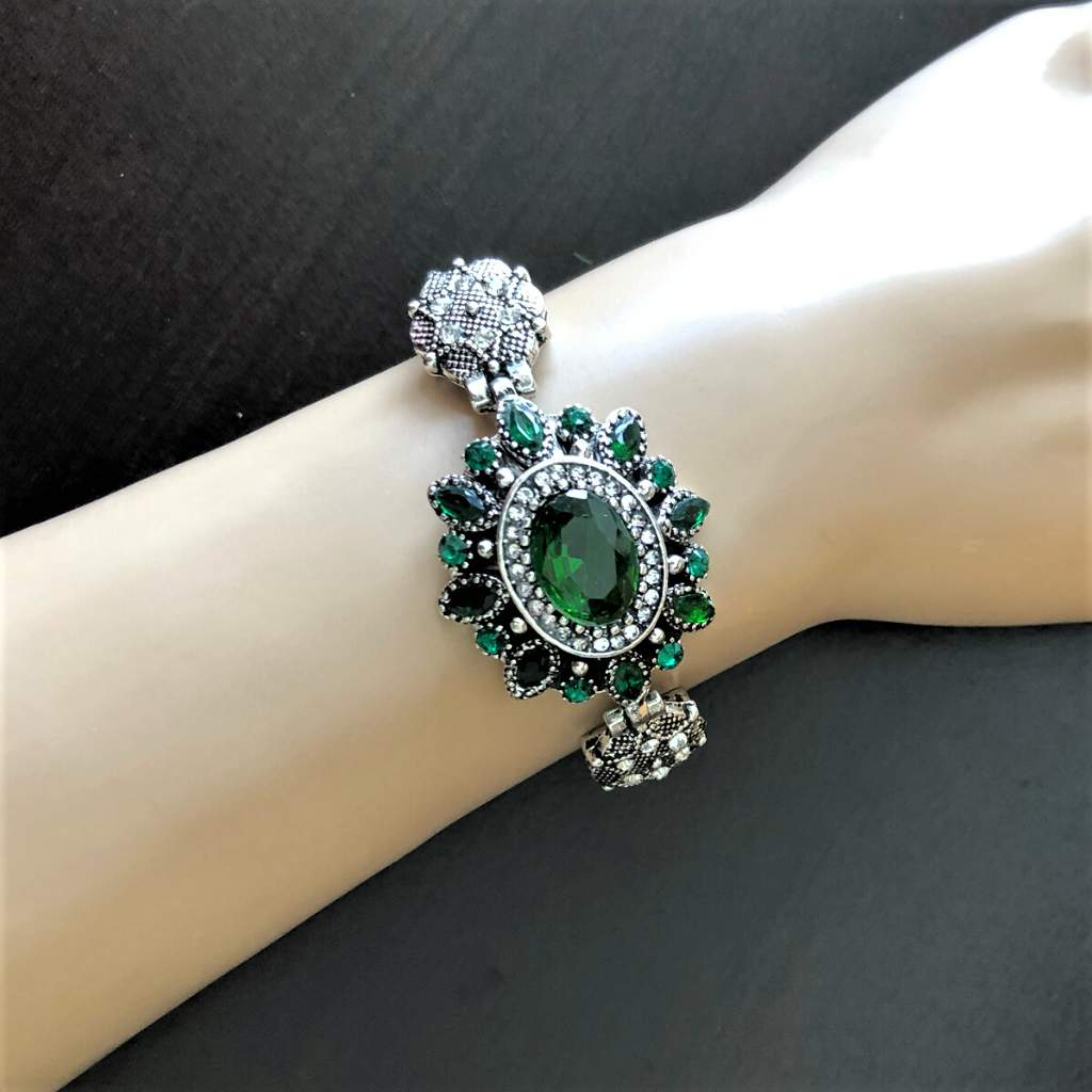 Buy The Green Crystal Antique Silver Bracelet JaeBee