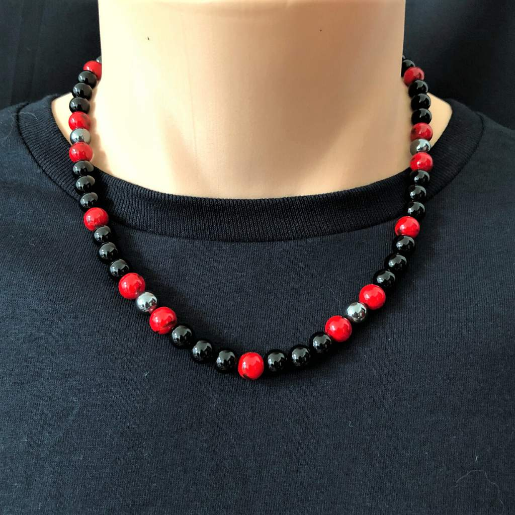 Buy The Mens Black Onyx and Red Mosaic Beaded Necklace | JaeBee 18