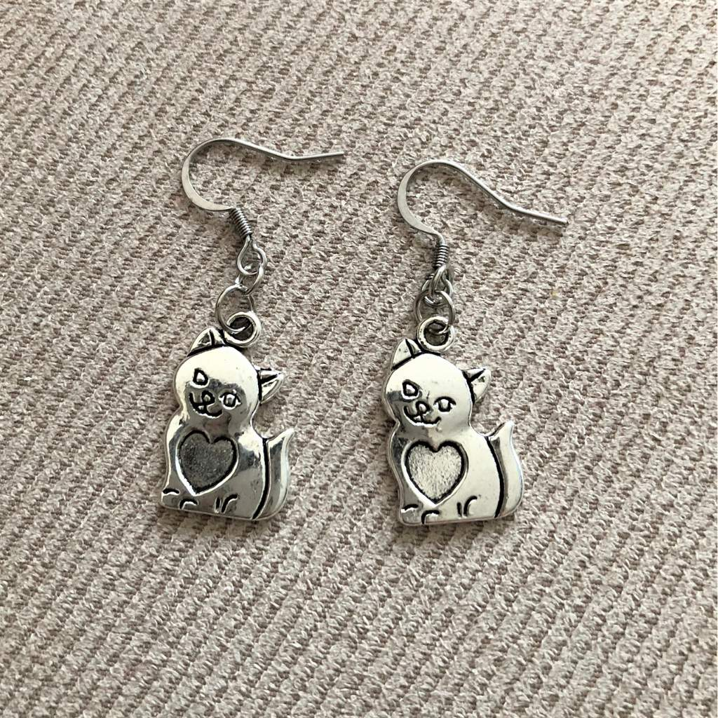 Silver Cat Dangle Earrings-Dangle Earrings,Silver Earrings