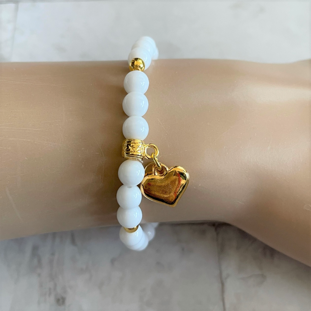 Buy The White Czech and Gold Heart Beaded Bracelet | JaeBee Jewelry 7 - 8