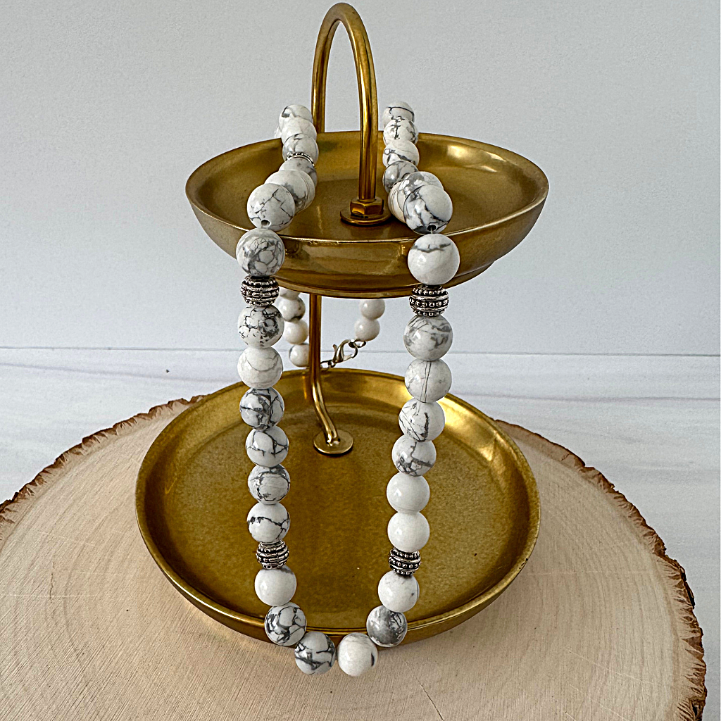 Men's White and Gray Howlite Silver Beaded Necklace On A Tray