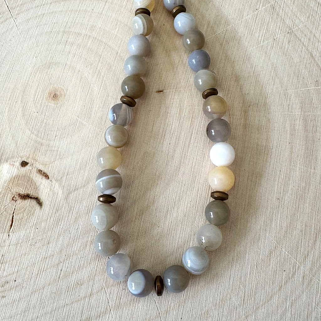 Mens Antique Line Agate 6mm and Bronze Beaded Necklace Gray
