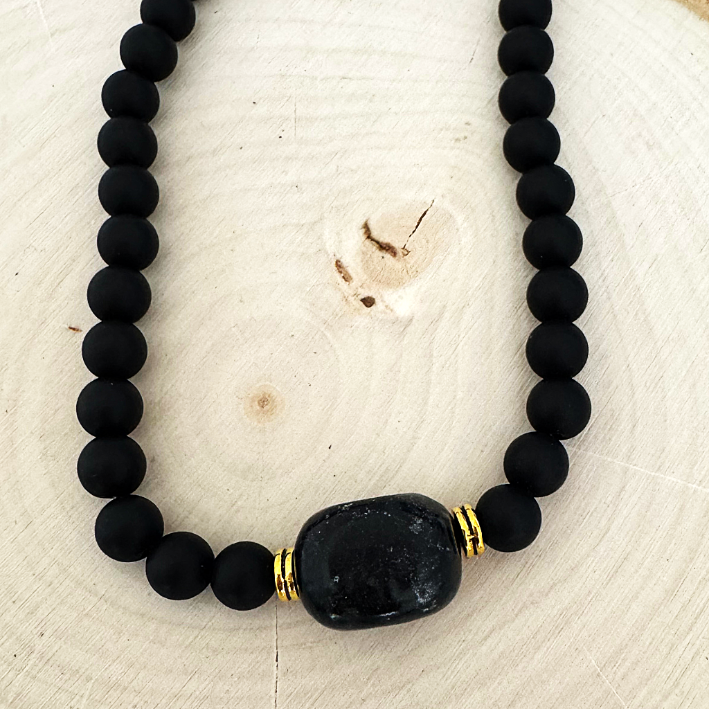 Mens Matte Black Onyx and Serpentine Nugget Beaded Necklace On Wood
