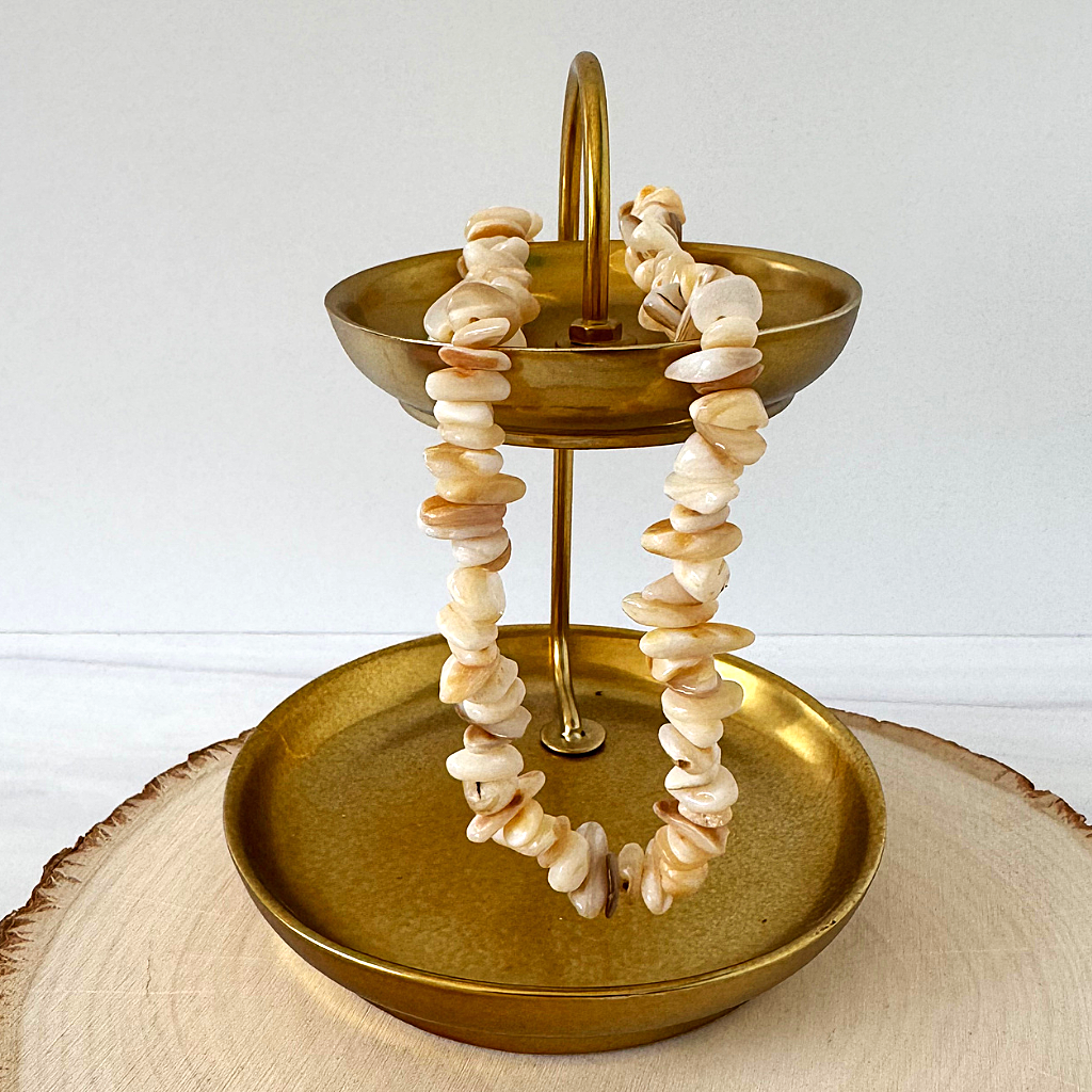 Mens Mother of Pearl Chip Beaded Necklace On A Tray