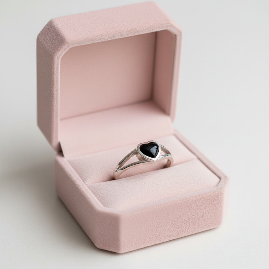 Black Onyx Heart Ring in Jewelry Box