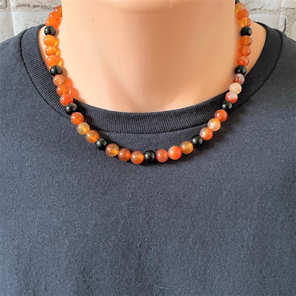 Mens Carnelian and Black Onyx Beaded Necklace