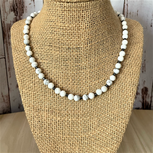 Mens White Howlite and Hematite Seed Bead Necklace