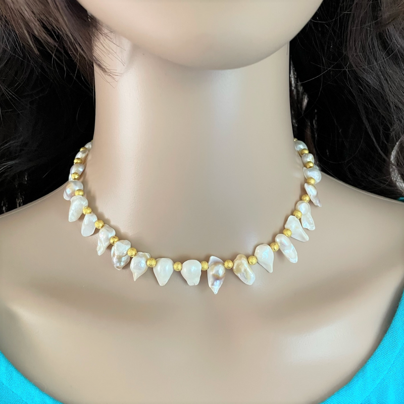 White Pearl and Gold Beaded Necklace