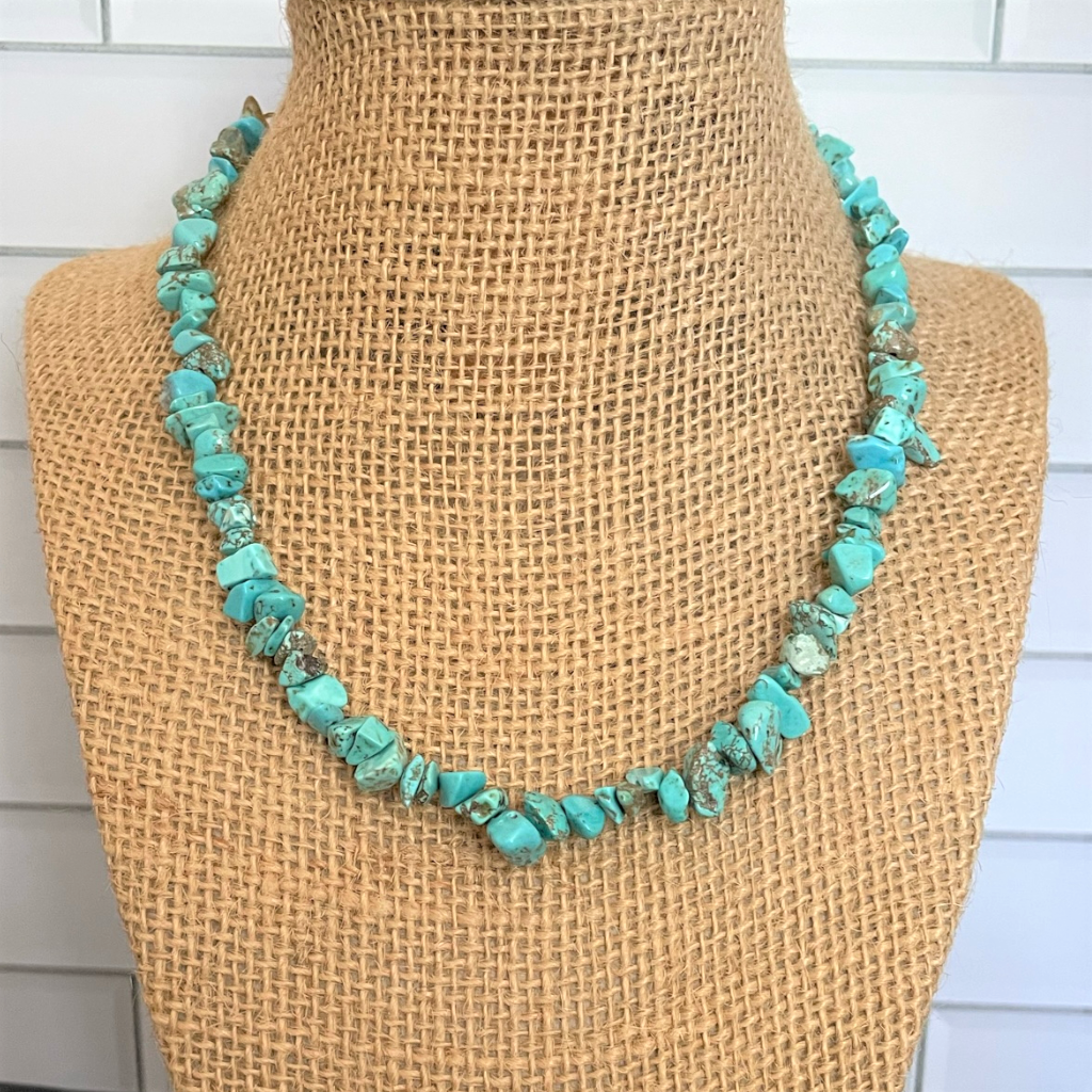 Turquoise Chip Mens Beaded Necklace
