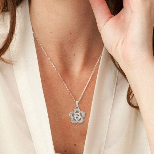Flower Cubic Zirconia Pendant Necklace-CZ Necklaces,Flower,Silver Necklaces